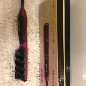 HAir straightening ceramic brush.